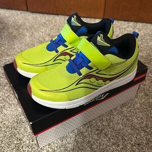 Saucony Kinvara size 12 toddler
